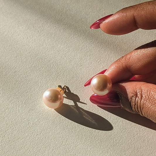 The Blushlight Studs – 18K Gold with Pink Pearls