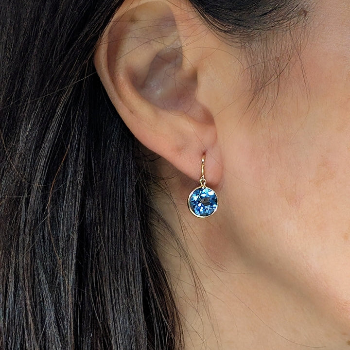 Midnight Radiance – 18K London Blue Topaz Drop Earrings