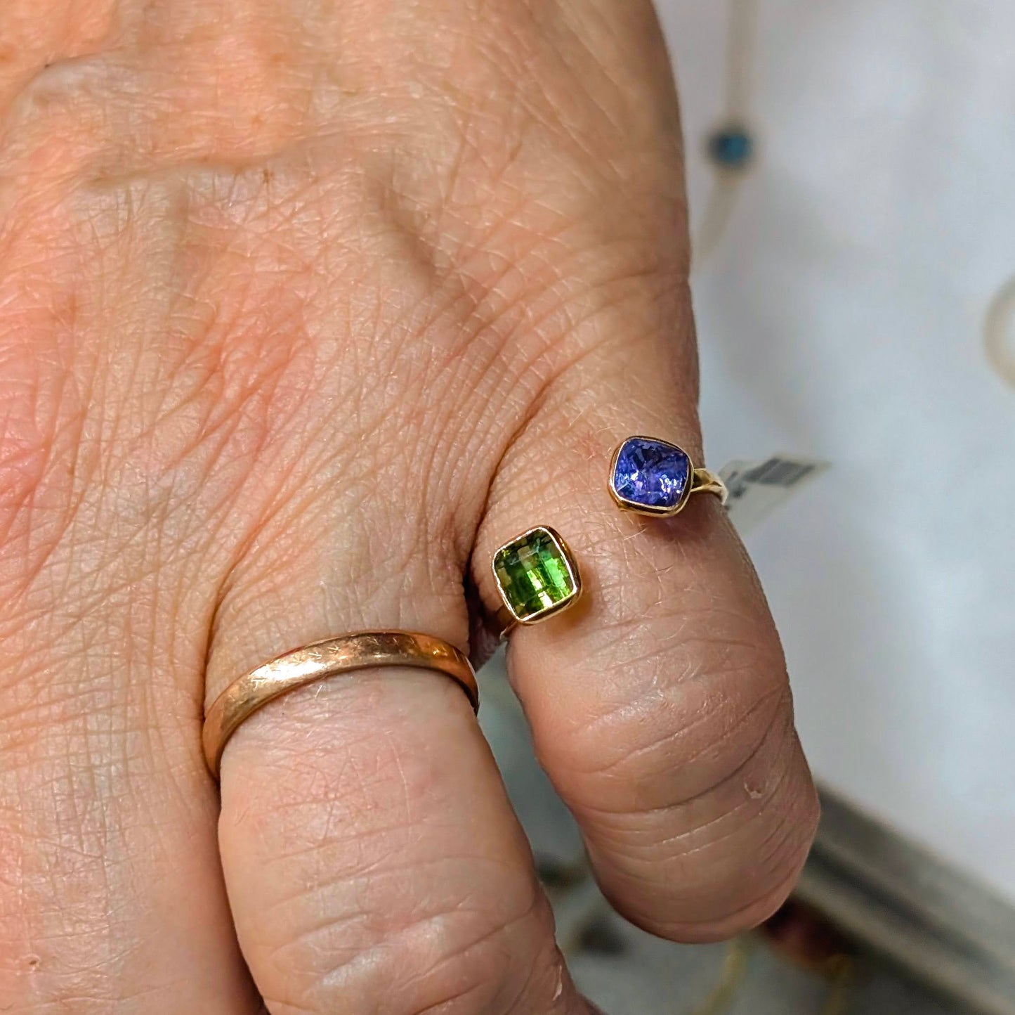 The Dual Light – 18K Gold with Tanzanite & Green Tourmaline