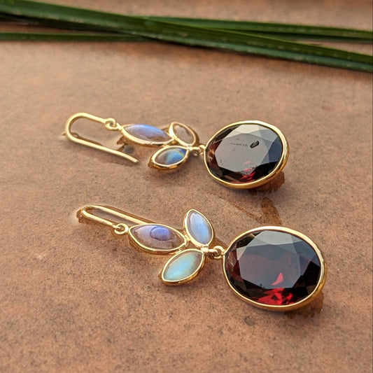 Crimson Leaf – 18K Garnet & Moonstone Drop Earrings