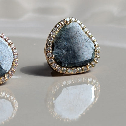 The Éclat Noir – 18K Diamond Slice Earrings