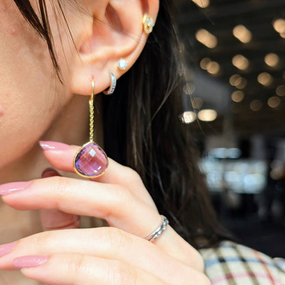 Violet Drop – 18K Amethyst Chain Earrings