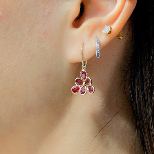 Soft Prism – 18K Orange Sapphire Earrings